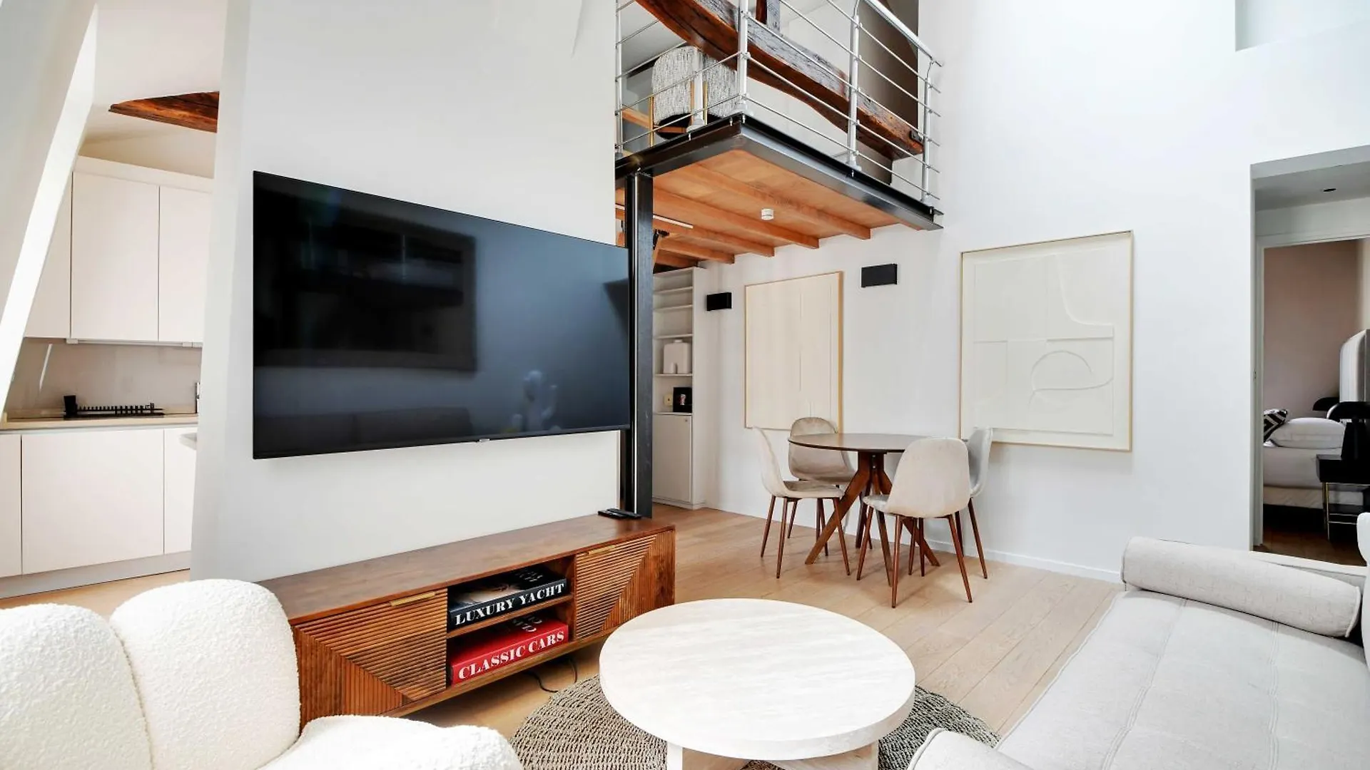 Charming 2Br - 5P - Eiffel Tower - Trocadero Apartment Paris France